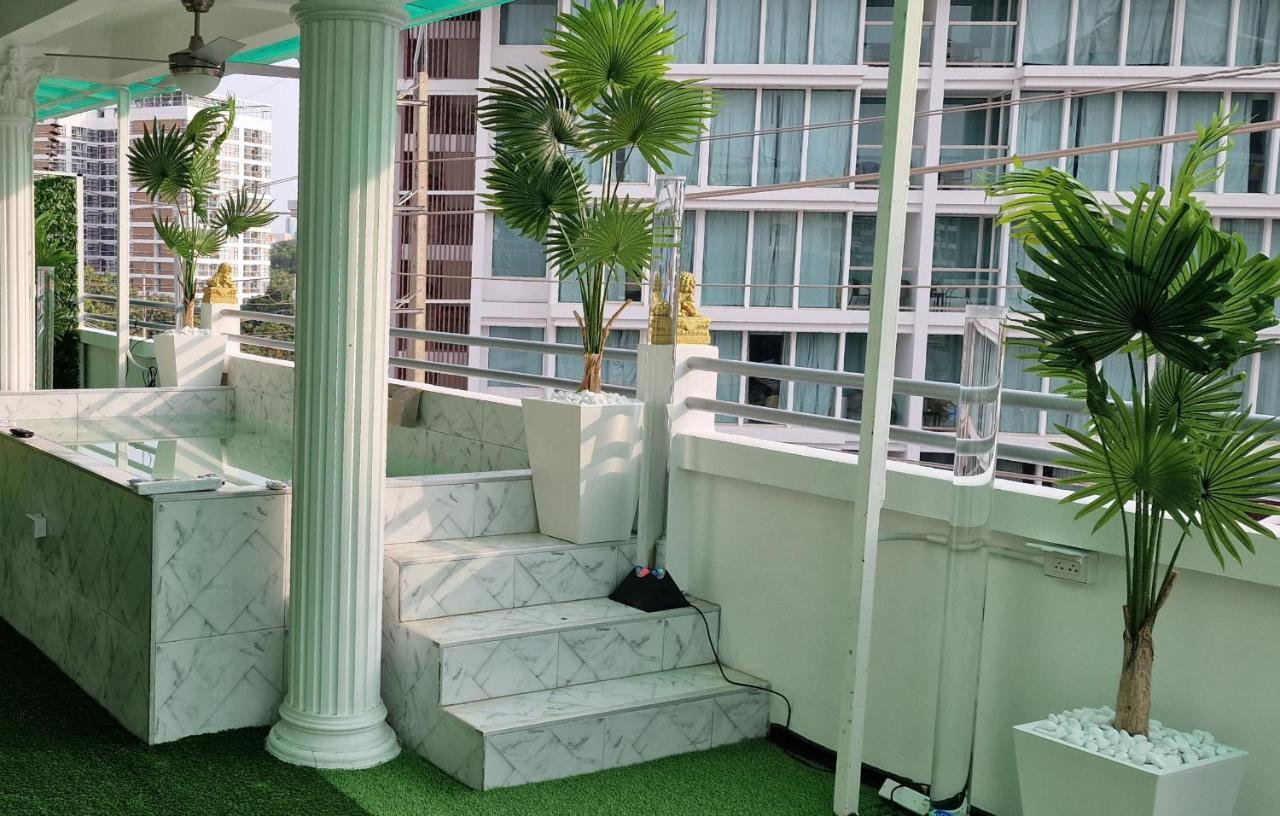 Xcess Residence Pattaya Εξωτερικό φωτογραφία